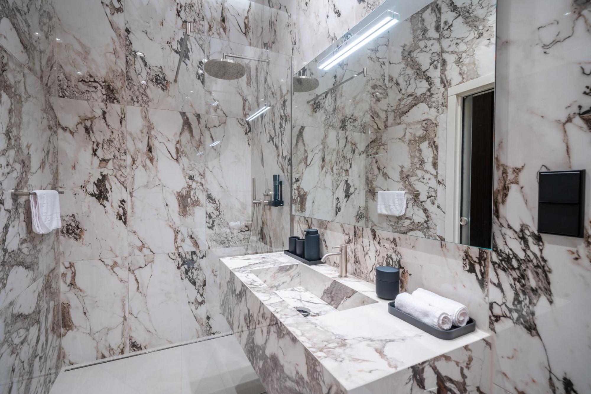 Damas Suites Βουδαπέστη Εξωτερικό φωτογραφία