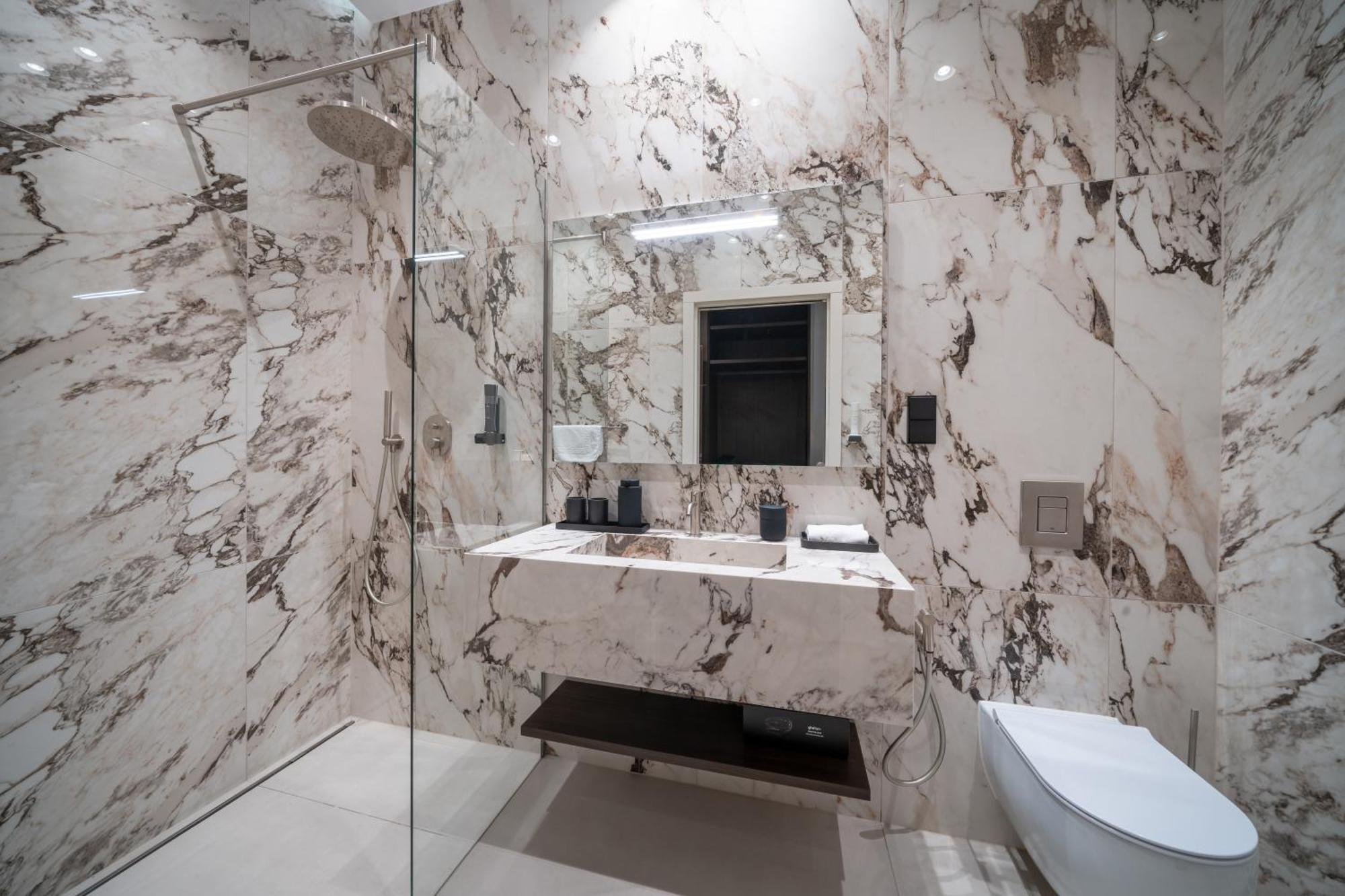 Damas Suites Βουδαπέστη Εξωτερικό φωτογραφία